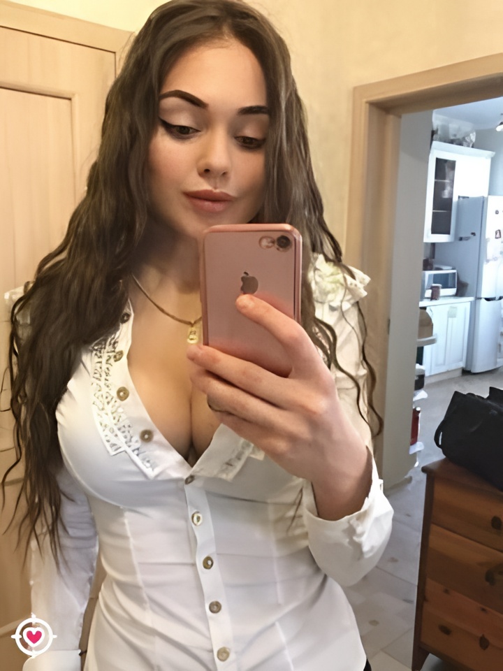 Индивидуалка Ева, доступна для личного знакомства от 2500 руб