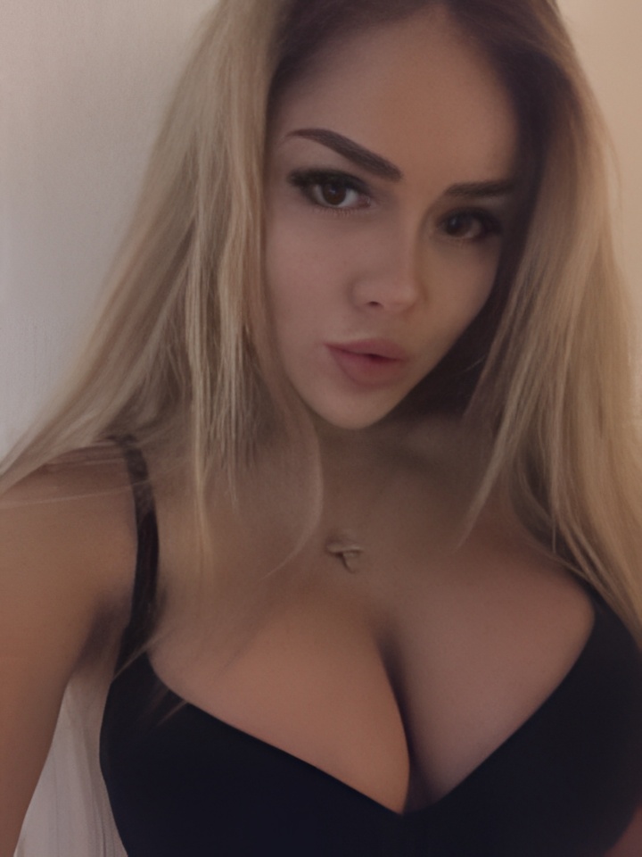 Галина привлекательная девушка из Хотьково цена от 2500 руб