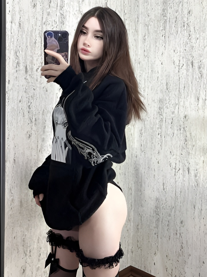 Карина привлекательная девушка из Хотьково цена от 4000 руб