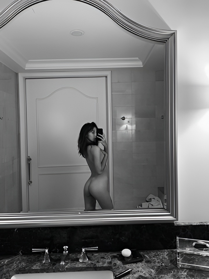 Индивидуалка Мира, доступна для личного знакомства от 2500 руб