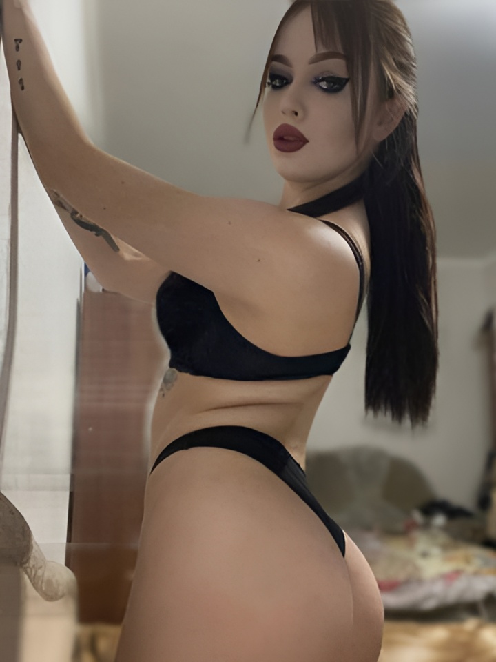 Владислава привлекательная девушка из Хотьково цена от 5000 руб