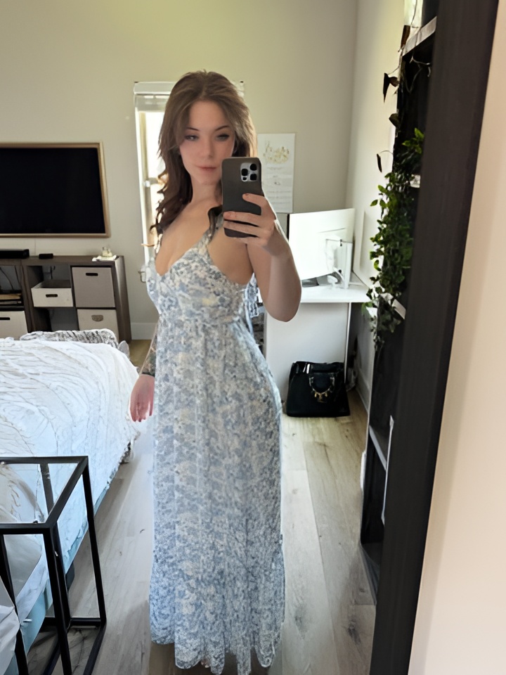 Индивидуалка Юна, доступна для личного знакомства от 1500 руб