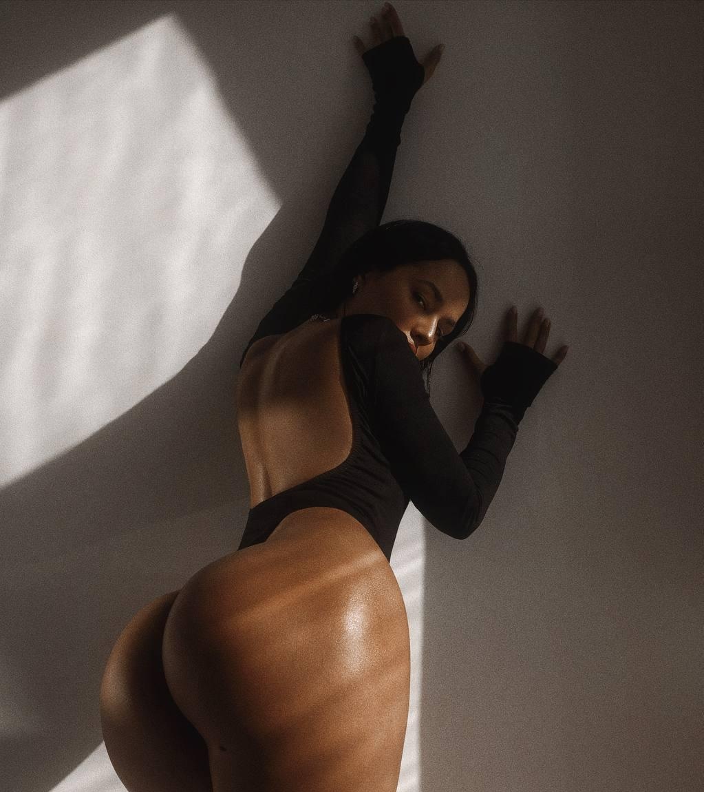 Индивидуалка Зарина, доступна для личного знакомства от 7000 руб